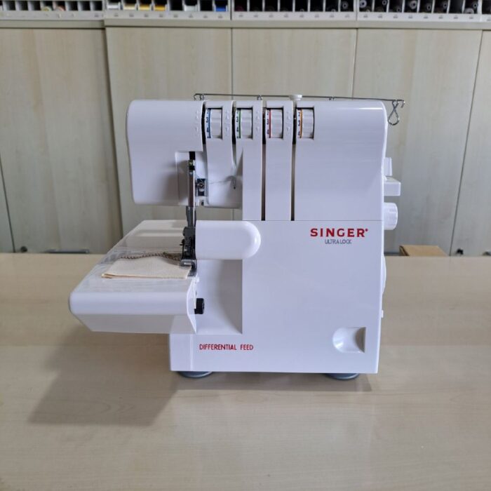 Singer Tagliacuci Ultralock 14SH654